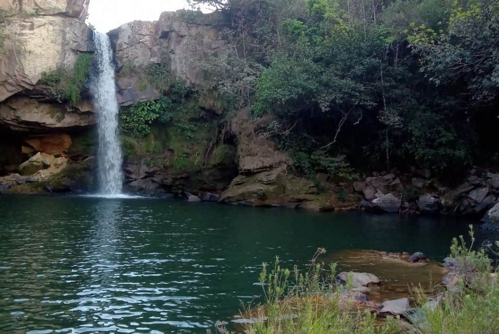 #Pra-todos-verem:Cachoeira-Complexo-do-Bau-Delfinopolis-MG