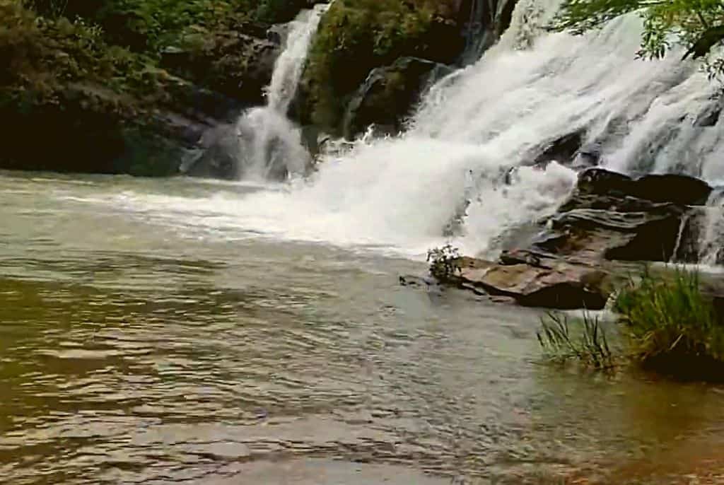 #Pra-todos-verem:Cachoeira-da-Zilda-Carrancas-MG