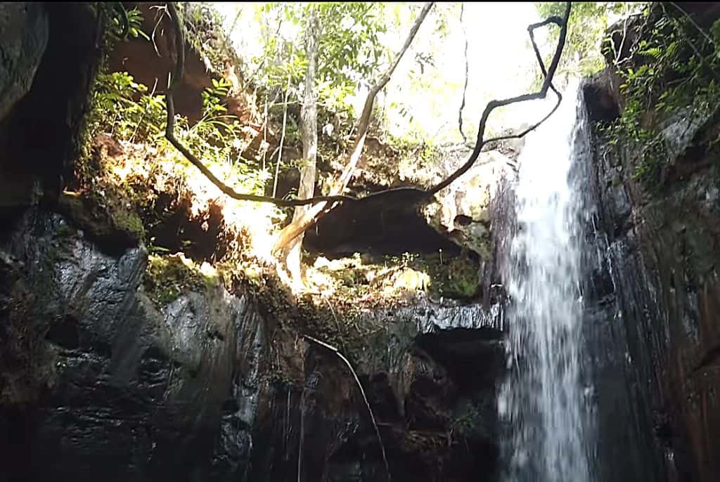 Pra-todos-verem:Cachoeira-da-Caverna-Chapada-das-Mesas