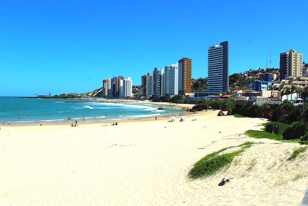 Pra-todos-verem:Praia-dos-Artistas-Natal-RN