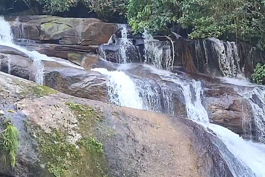 Pra-todos-verem:Cachoeira-da-Pedra-Branca-Paraty-RJ
