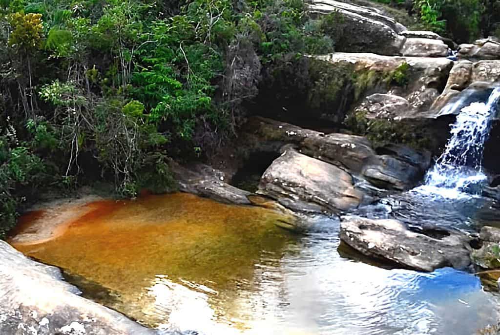 Pra-todos-verem:Cachoeira-dos-Pocinhos--Lavras-Novas-MG