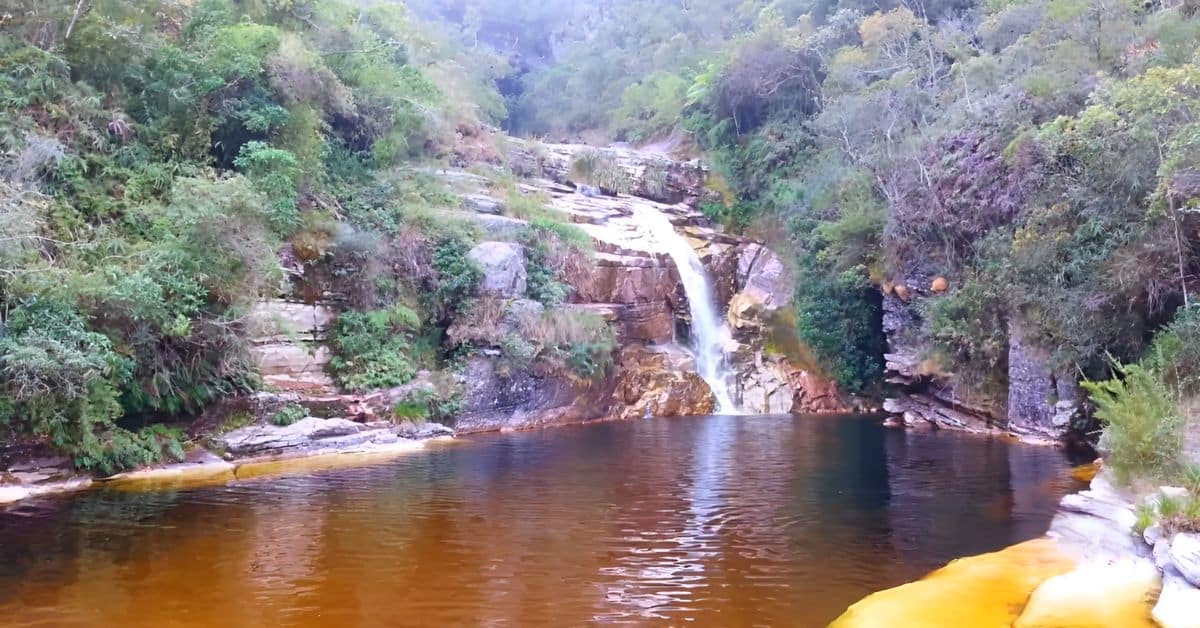 Pra-todos-verem:Cachoeira-dos-Macacos-Parque-Estadual-do-Ibitipoca-MG