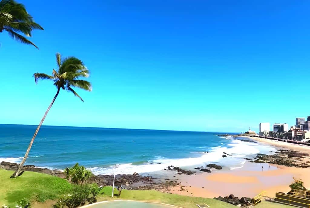 Pra-todos-verem:Praia-de-Amaralina-Salvador-BA