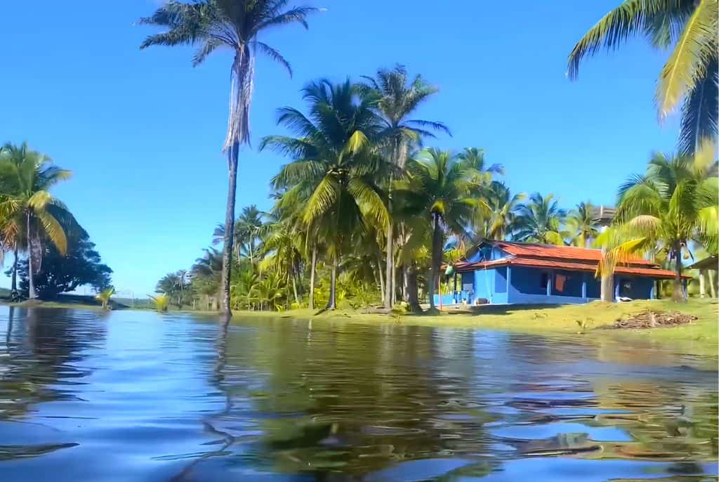 Praia-Lagoa-do-Cassange-Peninsula-de-Marau-BA