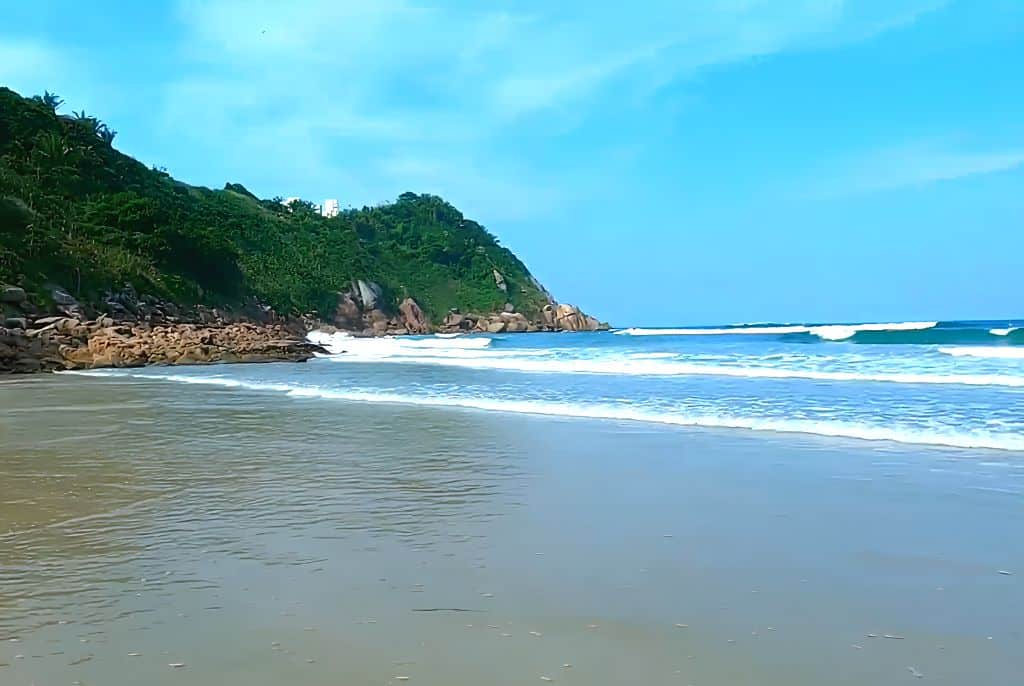 Praia-do-Tombo-Guaruja-SP