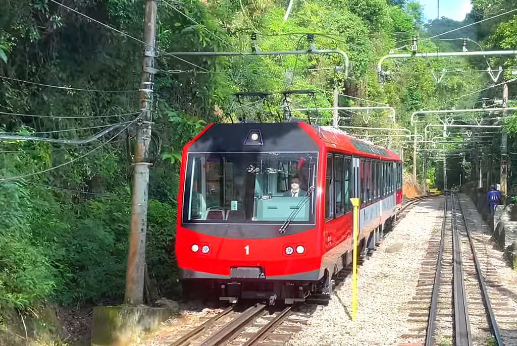 Trem-do-Corcovado-Rio-de-Janeiro-RJ